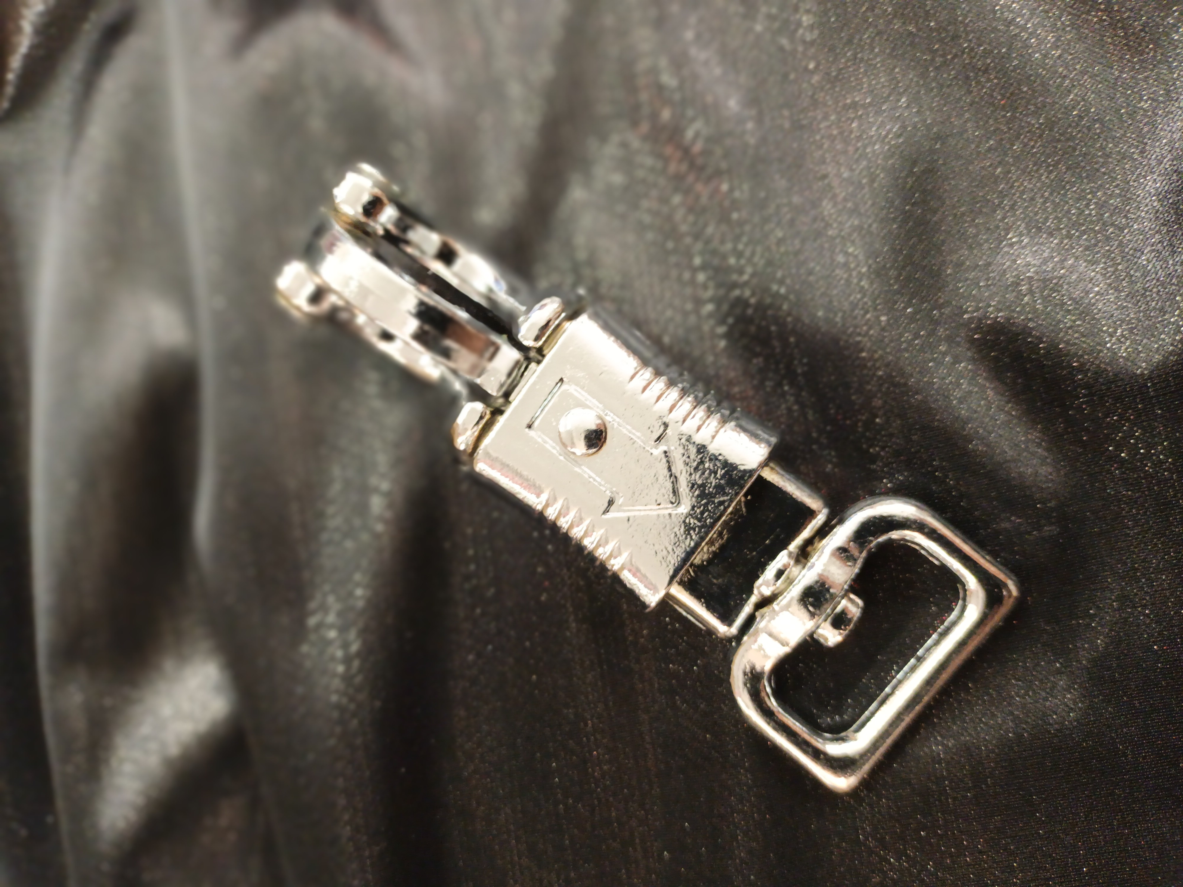 KARABINER - Panikhaken mit Drehring